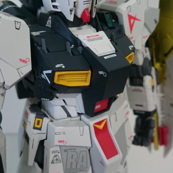 RX-93 νガンダム
