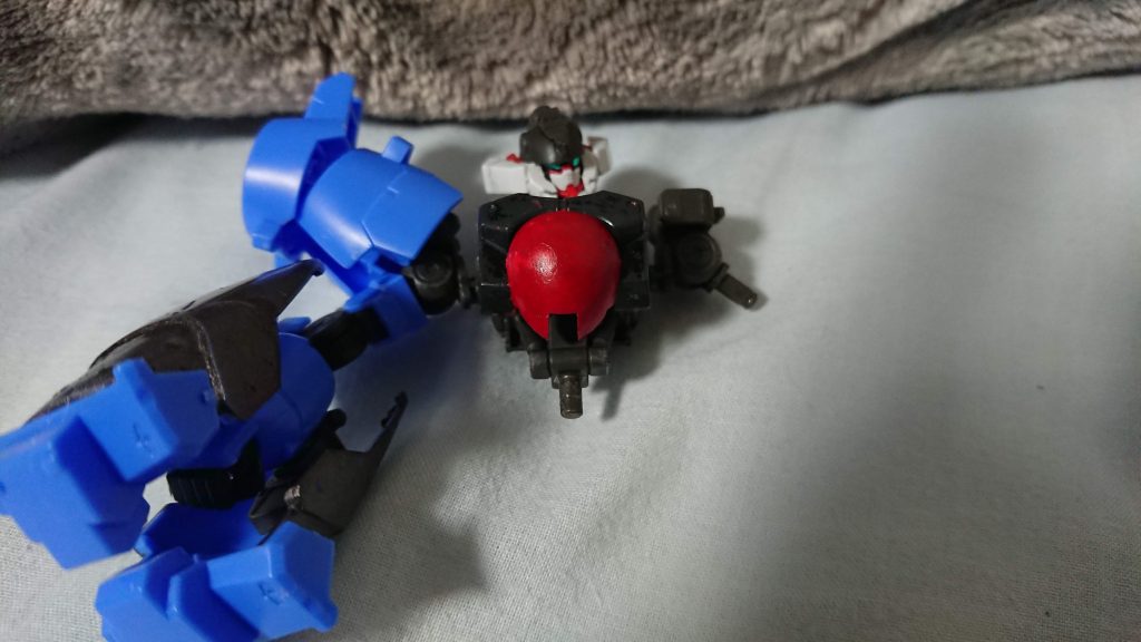 余ったアスタロトのパーツで遊んでたら