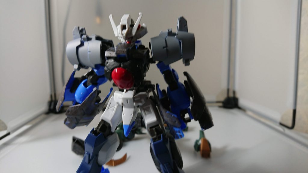 アスタロトは左右非対称だから対称的にしてみた