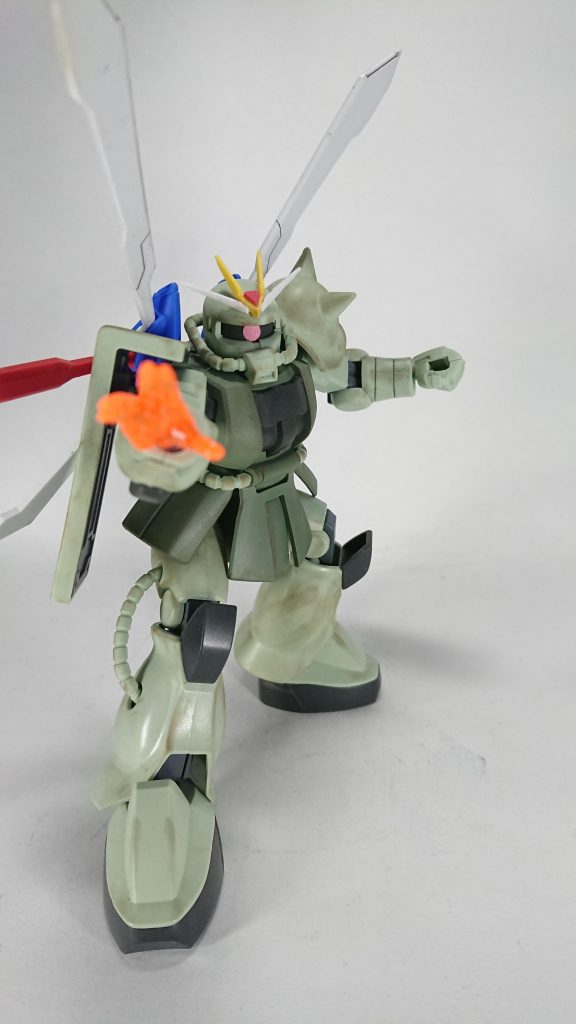 ちゃんとゴッドフィンガーも撃てます。
(ハンドパーツ付け替えただけだろ。)