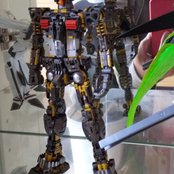 ガイコツ　ガンダム