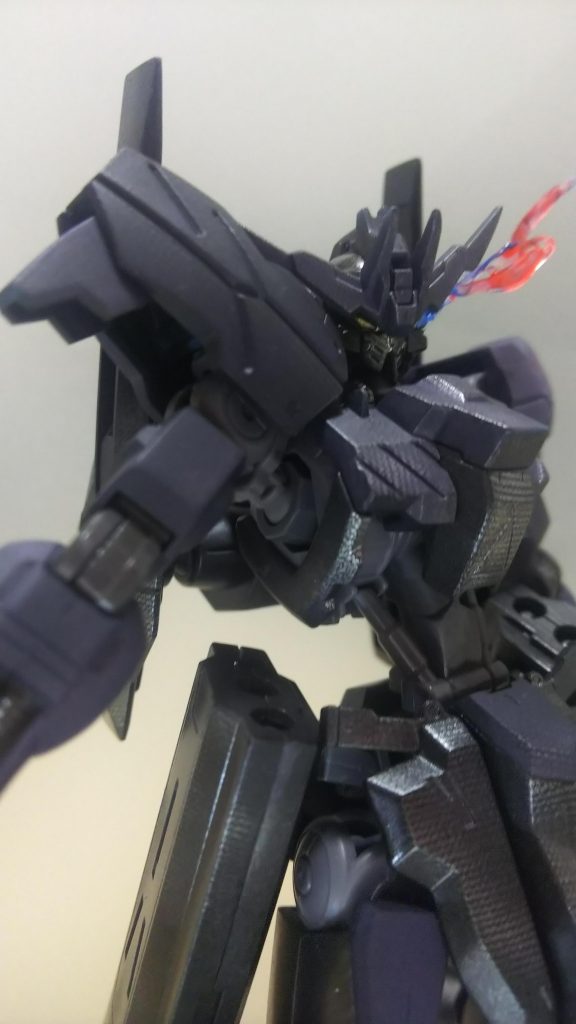 カーボン塗装風ガンダムヴィダール–5枚目/制作者：@Rez_044