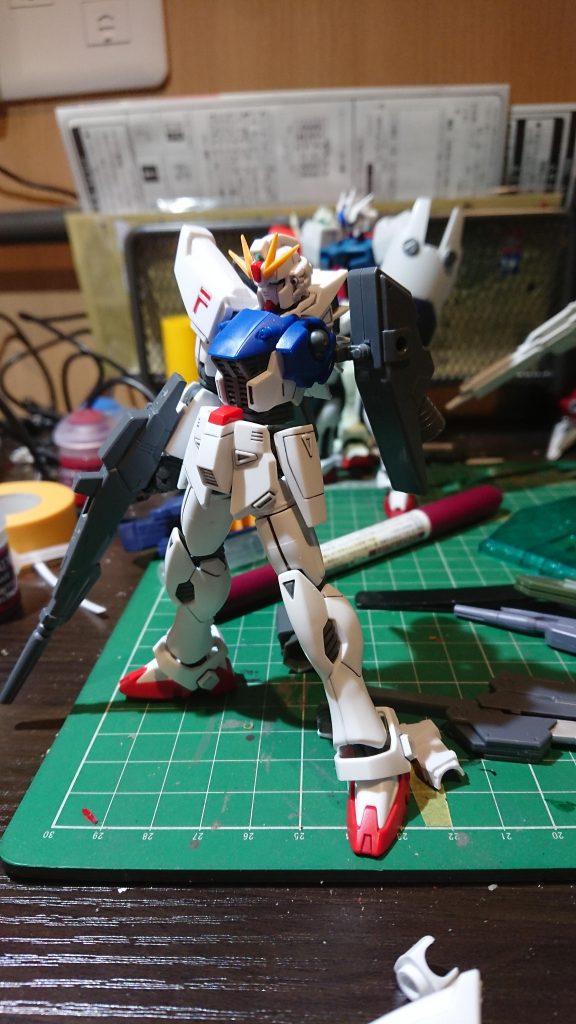 このキットは二個目の購入になります。アンテナもう少し長くしたいとずっと考えていました。
ですが、変更後はちょっと長いかなと…