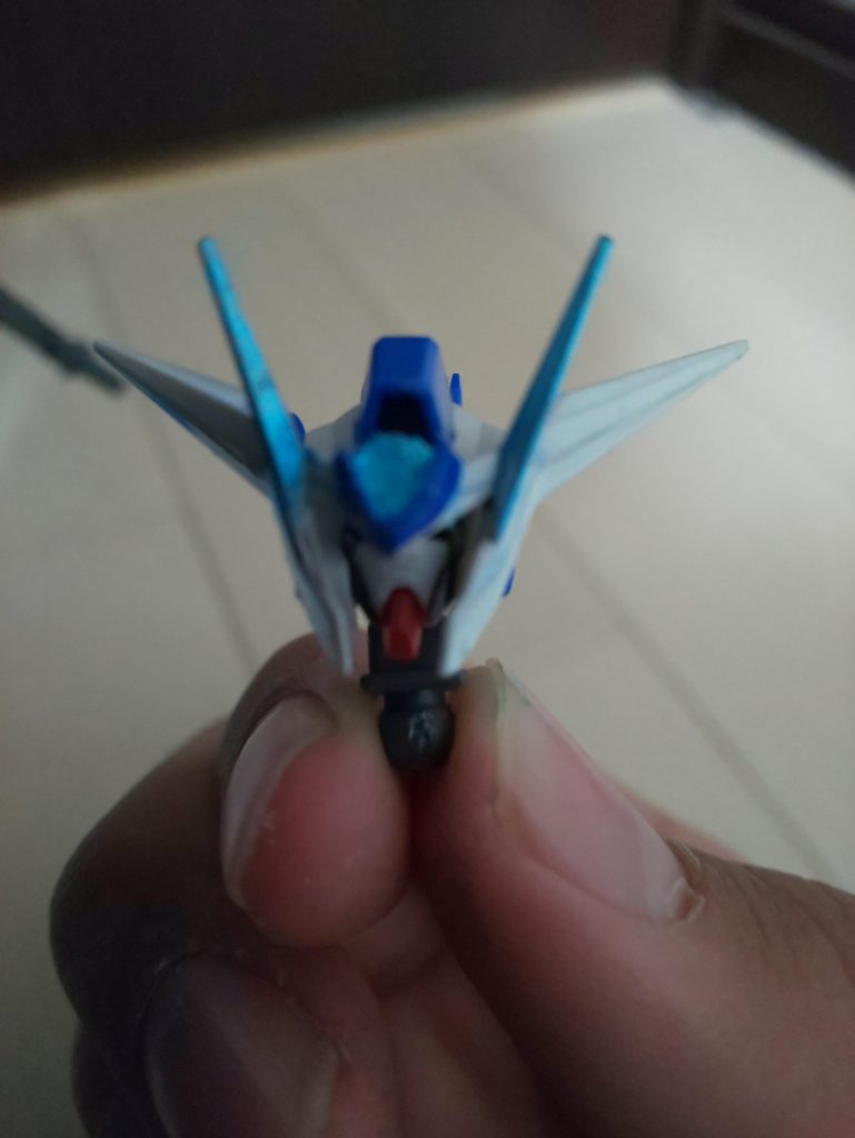 頭部はこんな感じです。ダイバーのパーツにリバーシブルのパーツを組み合わせています