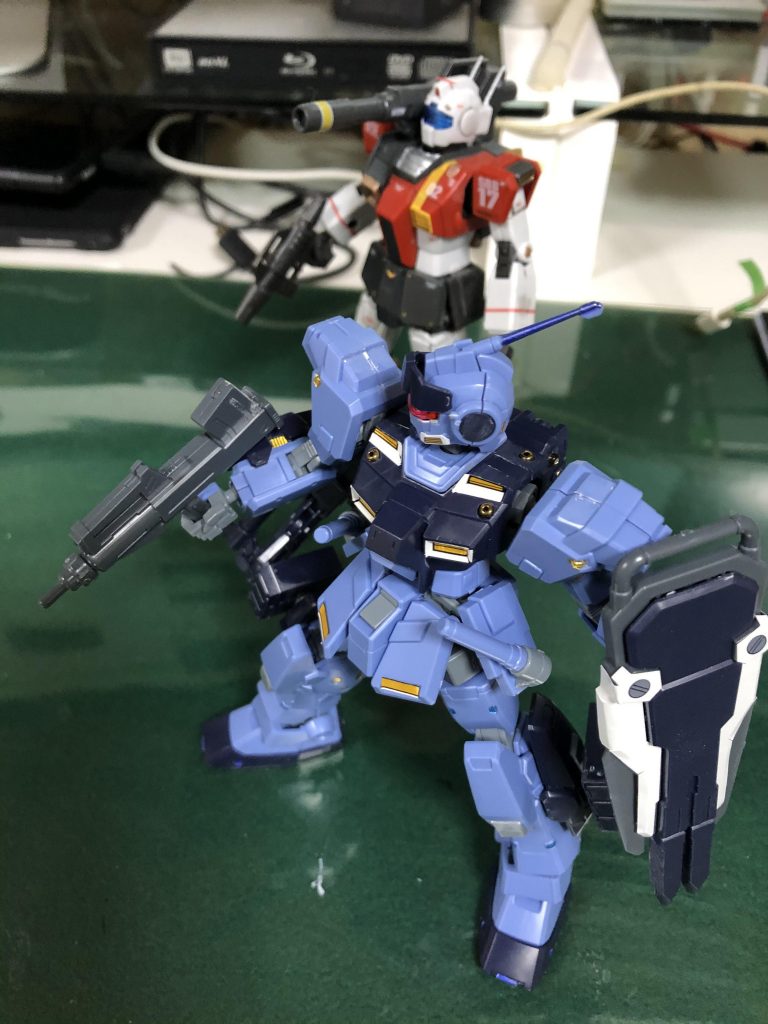 シールが結構多いキットでした