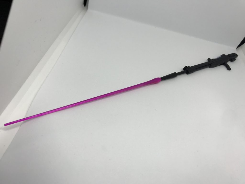 リゼル一般機のライフルにビームマグナムの先を付けて無理やりギロチンバーストをできるようにしています。