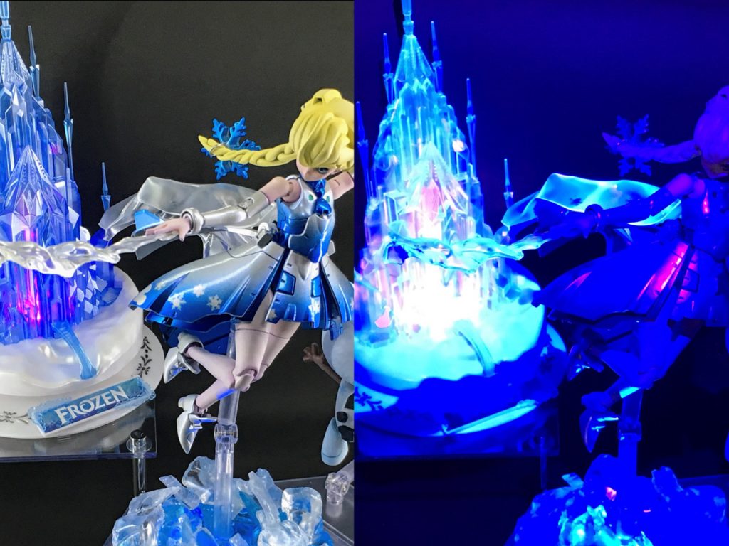 ブラックライトで光ります。