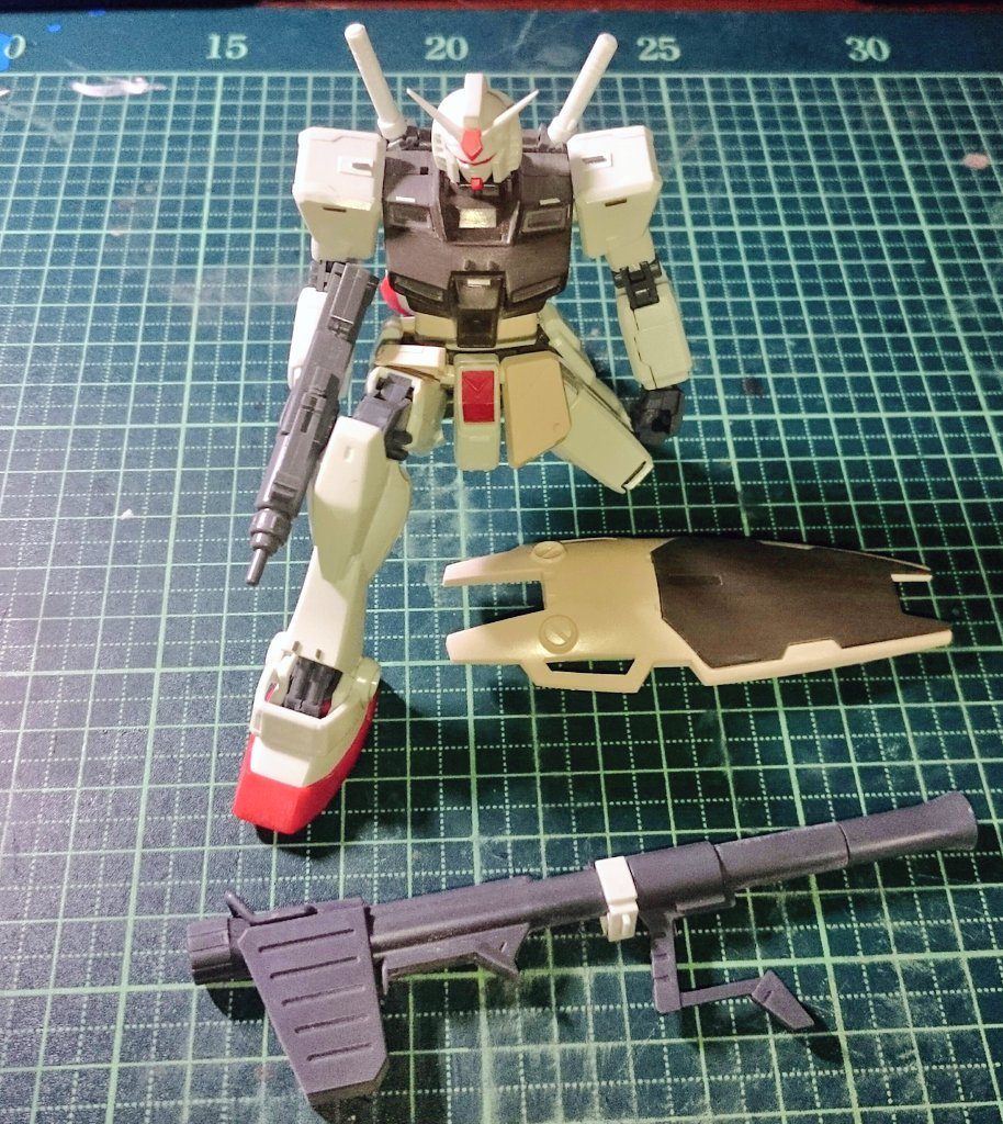 ニコイチで組んでみた段階です。
形としてはもうこの段階で出来ていました。