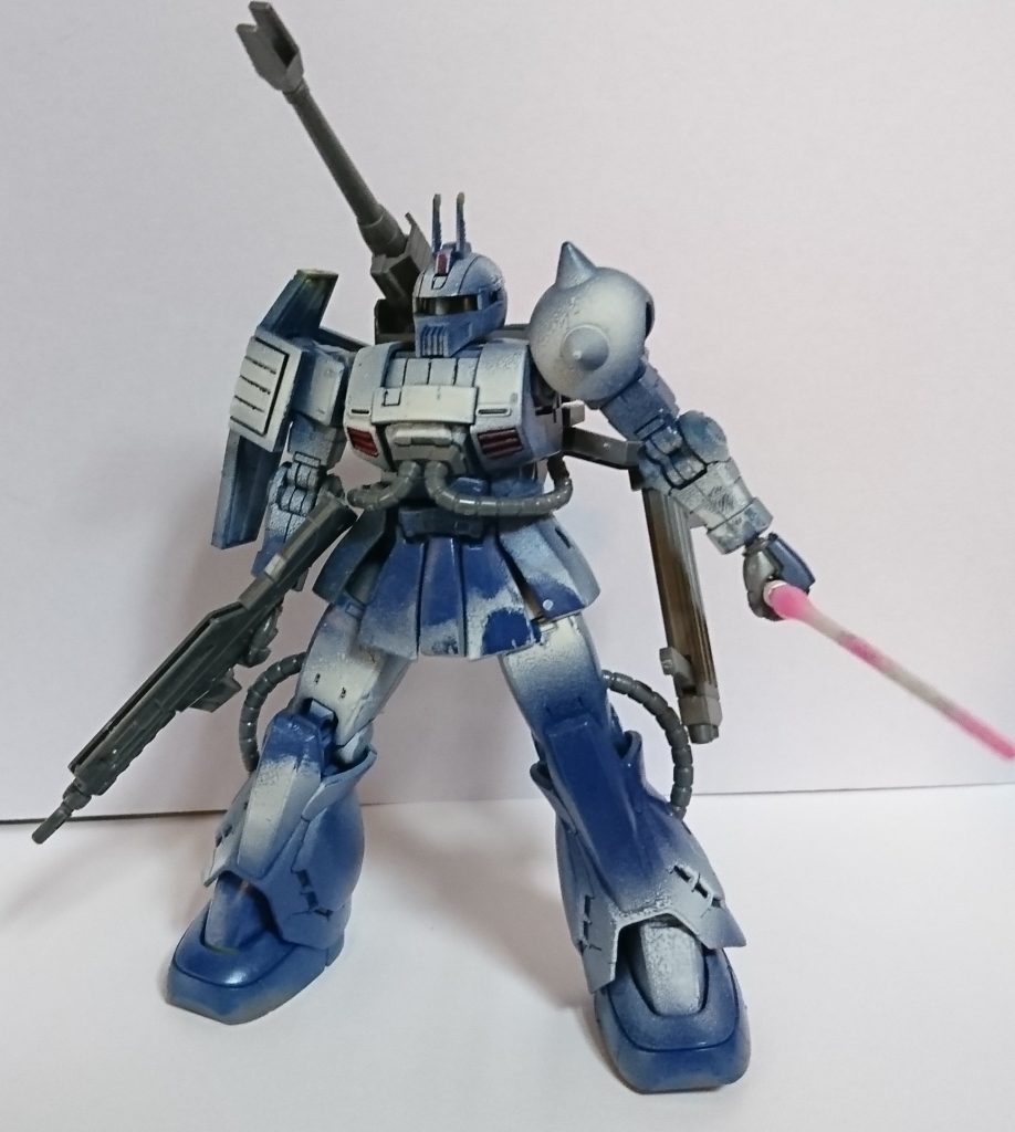 内装が近代化改修されジェネレーターも違うのでビーム兵器装備
Ｚ版の紫ではなく青で塗りました