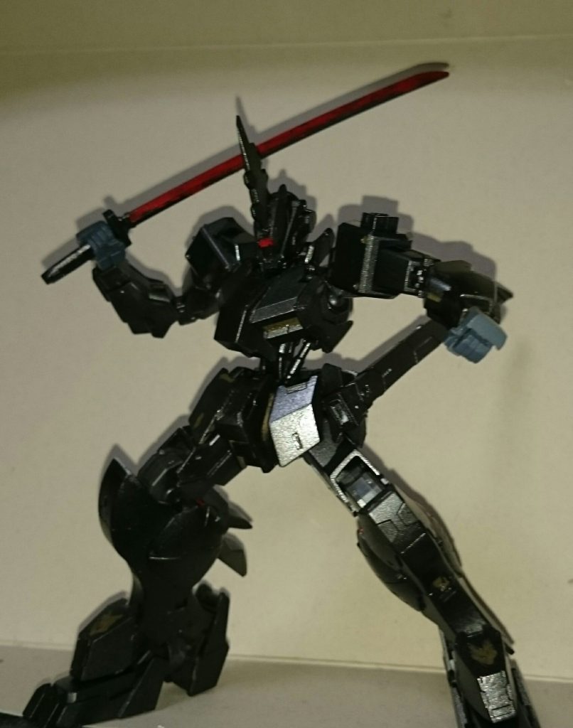 パックと肩のシールドバインダーオフの軽装