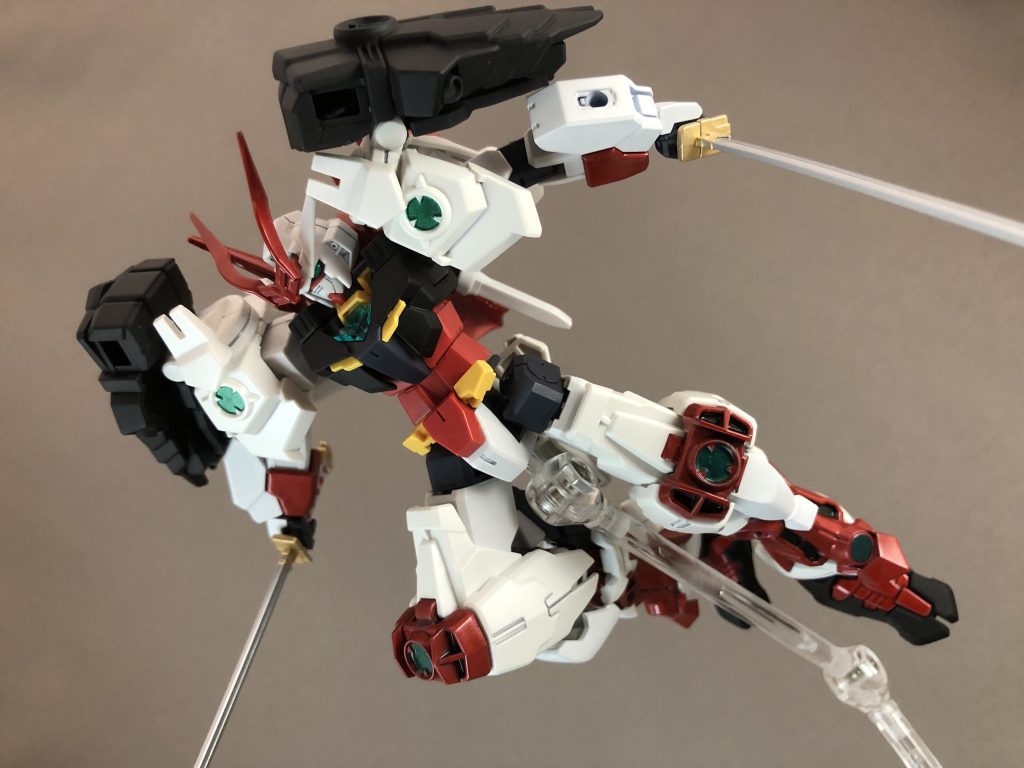 粒子を切り裂くX字斬り!