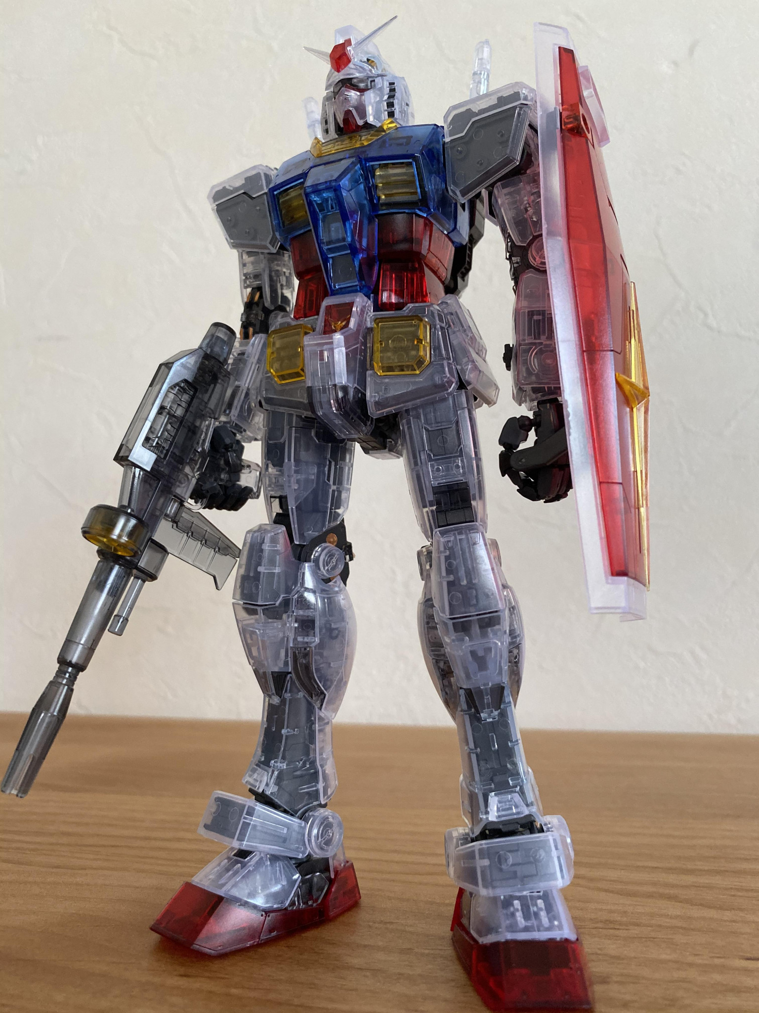 MG RX-78-2 ガンダム ver.3.0 クリアーカラー｜GUNBOYさんのガンプラ