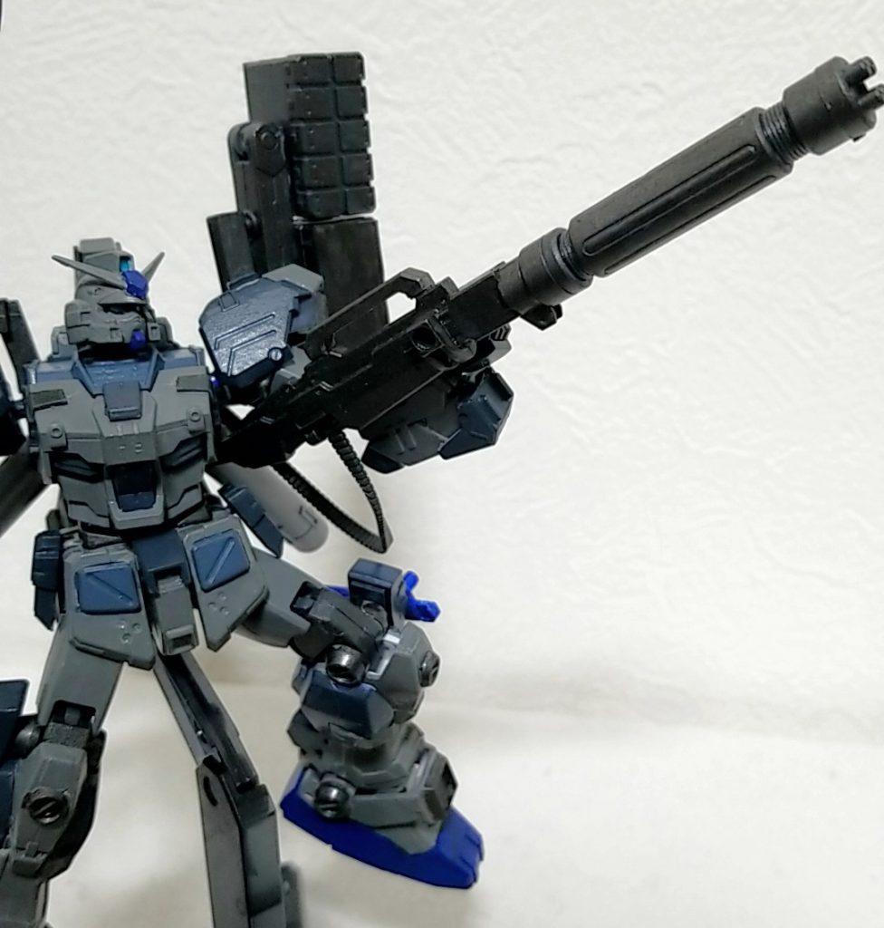 ビームガトリング
新設された装備
本機のコンセプトである「制圧火力」を発揮するために、弾幕をばら撒くことに重きを置かれた兵器