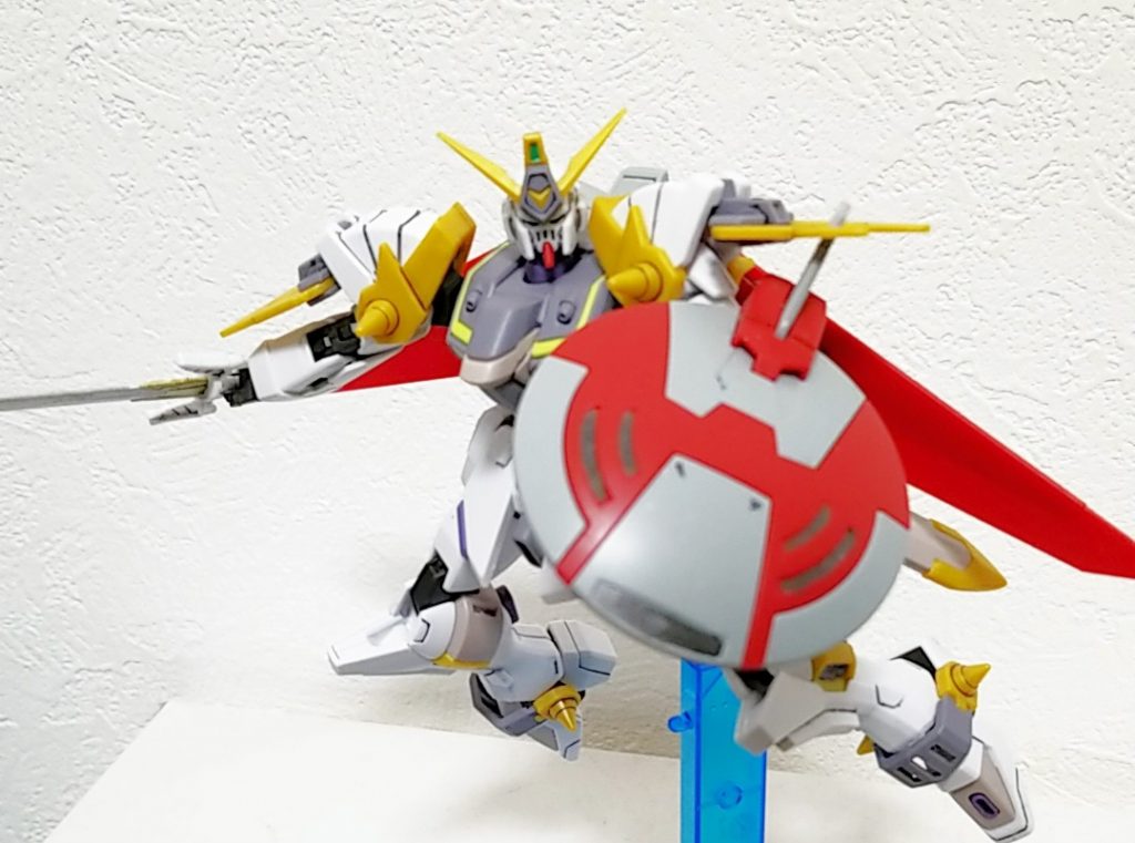 ただガラティンロングソードがちょっと丸みを帯びてるかな?って思いました
今回はそんなに改造は施す気は無かったので尖らせてはいません(アンテナの安全基準は削ってるけど)