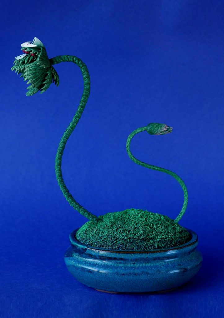 全体像。フルスクラッチと言いつつ鉢は市販品だよ。