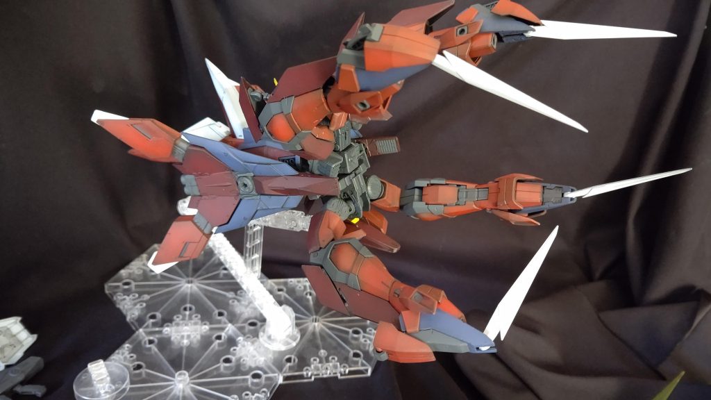 変形したけど擦れて塗装剥げが( ノД`)…