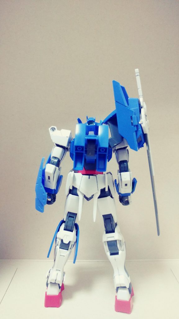 後ろ側(ダブルオーダイバーのバックパックを改装)