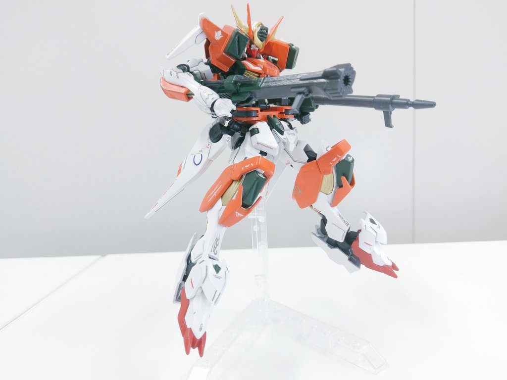 ガンランチャーと高エネルギーライフル装備状態！
これがやりたかった......！！