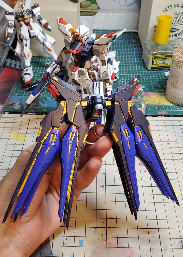 メッキを剥がして シルバー→ゴールドと塗装しました