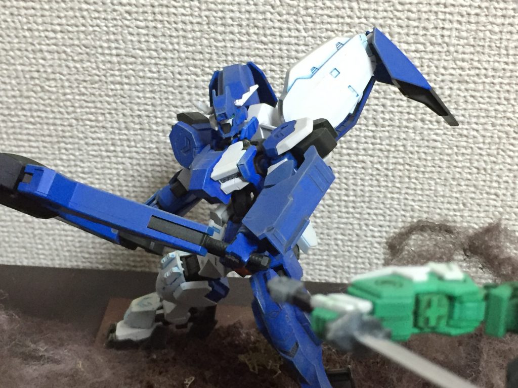 『ニッパー止まり』と『バックパック』–4枚目/制作者：バンキョー