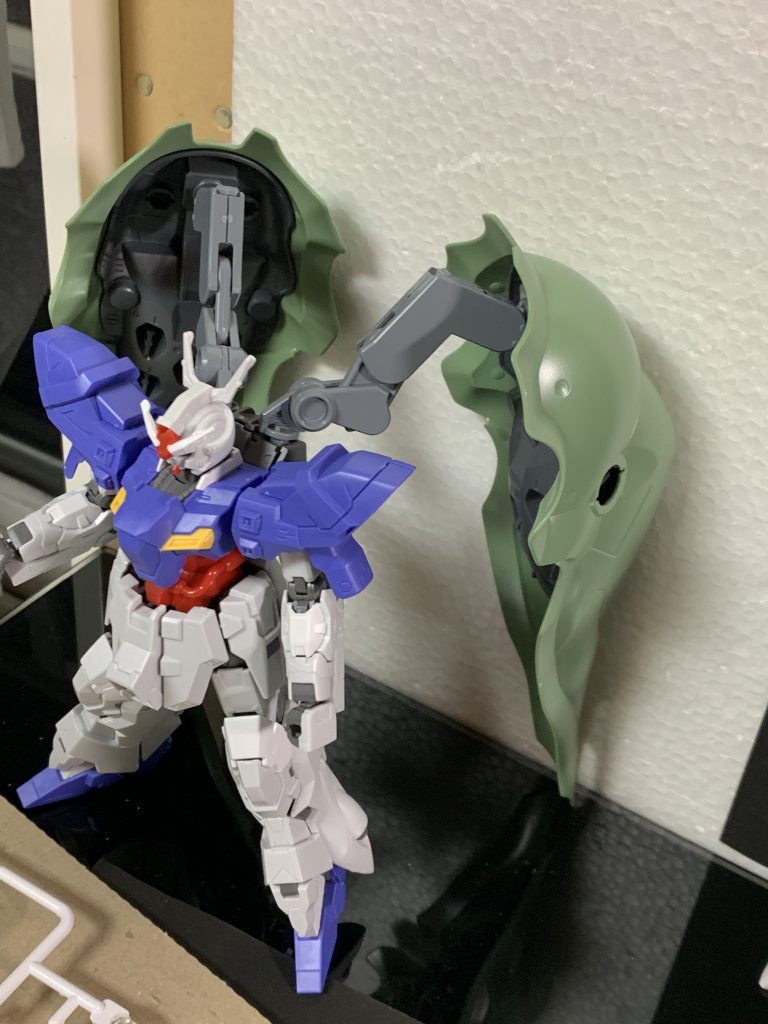 工程1.ジャンクのPCパーツを使ってクシャトリヤの羽根を移植。