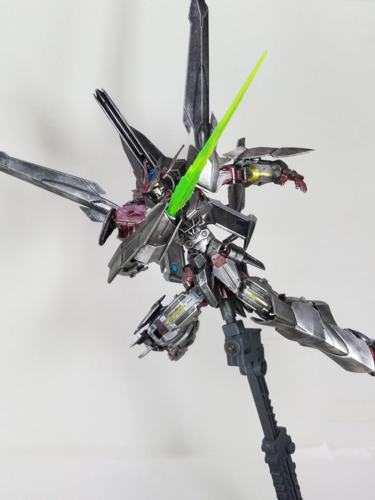 サーベルで、斬りかかり‼️