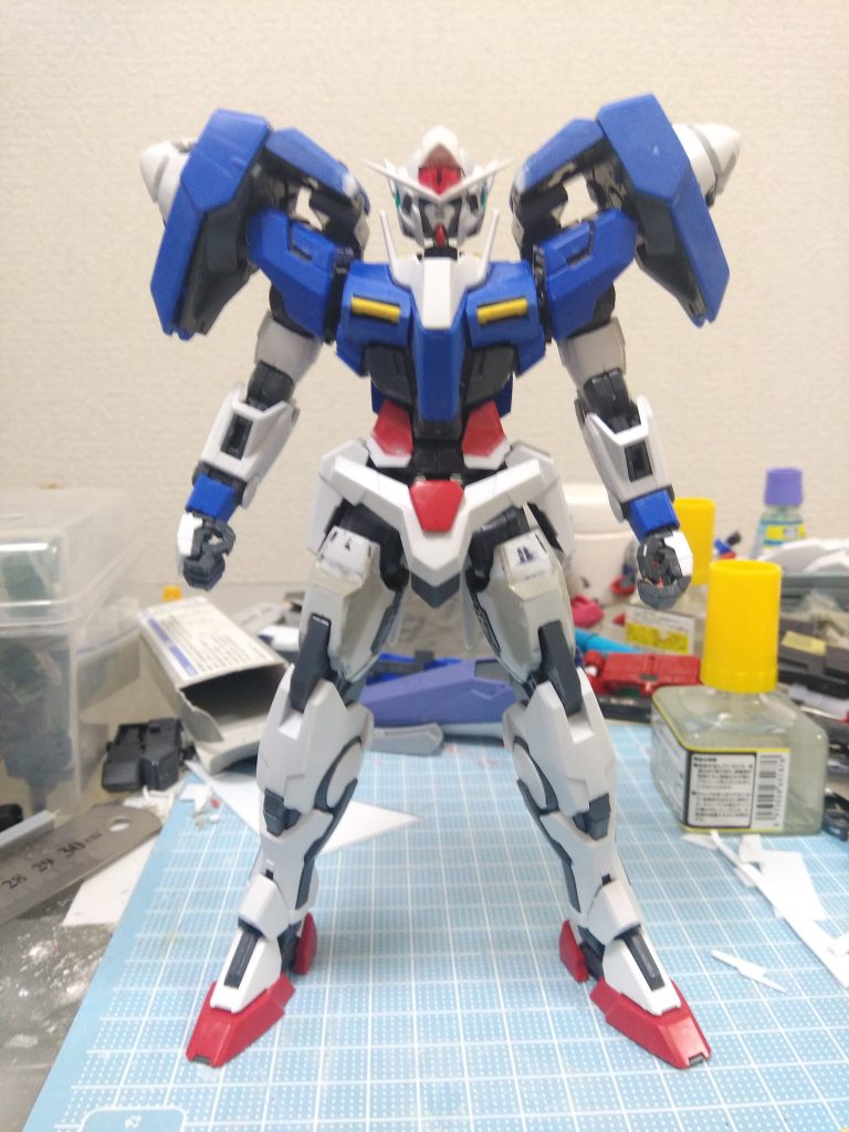 主な改造点はボディの小型化、腹部の延長、太ももの形状変更、ドライブまわりの削り込みなどです。