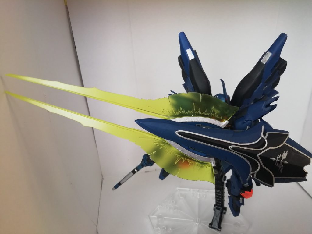 ビーム・アックス!大獲物で、個人的に本機の中で好きな武装です…w