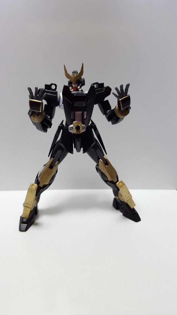 アメイジングマイティ

空牙ガンダムはこの姿を一番最初に作りそれに装甲を乗せて各フォームを再現している

追加部分
両足のマイティアンクレット、胸部装甲、
アークル（ベルト）のブラック状態再現用パーツ

そして…………究極の闇↓