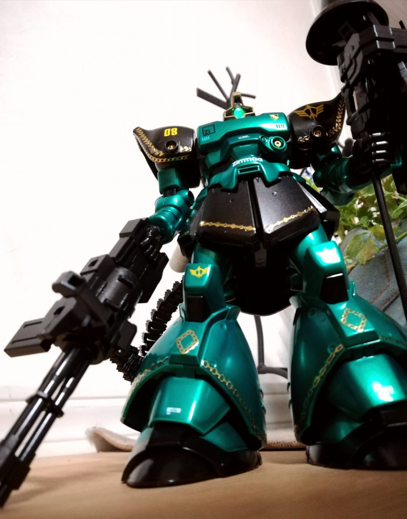 下からのショット