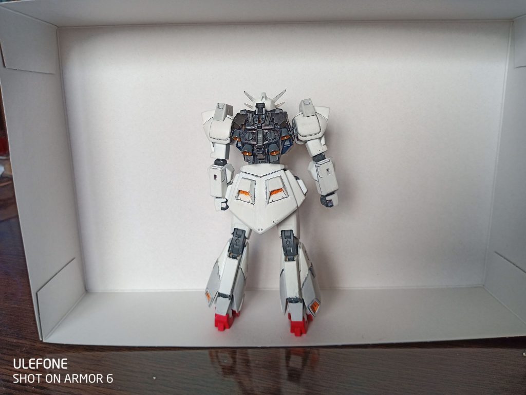 バックショットです。
バンシィのものをベースにしました。