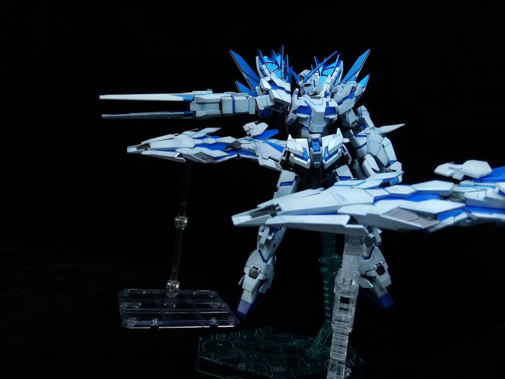 ユニコーンガンダム ペルフェクティビリティ–4枚目/制作者:ドス恋マンディブラリス