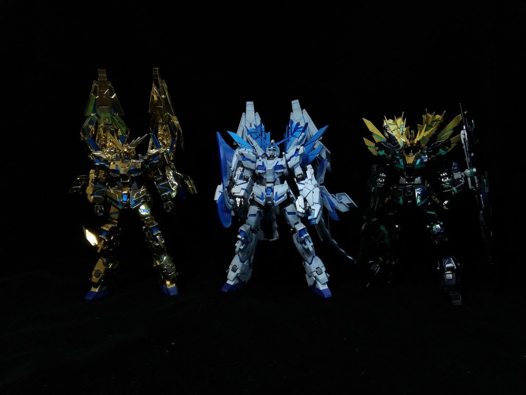 IF展開1
全裸「さ、三機のガンダムが揃って楯突くのか…」