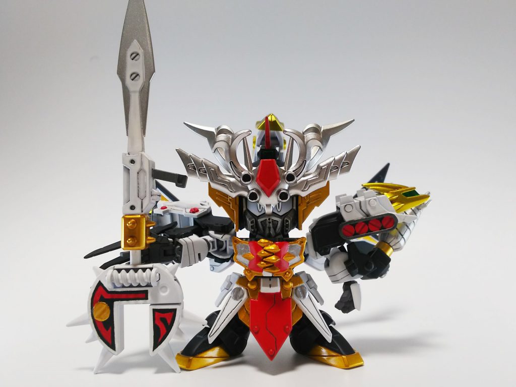 カラーレシピ

白…アルティメットホワイト
黒…アルティメットブラック
赤…ブライトレッド
グレー…ニュートラルグレーIV
金1…スターブライトゴールド＋クリアオレンジ
金2…スターブライトブラス
銀1…スターブライトシルバー
銀2…EXシルバー
銀3…スターブライトジュラルミン
緑…下地シルバー＋クリアグリーン
水色…ミクグリーン（笑）

全部ガイアカラーですね。