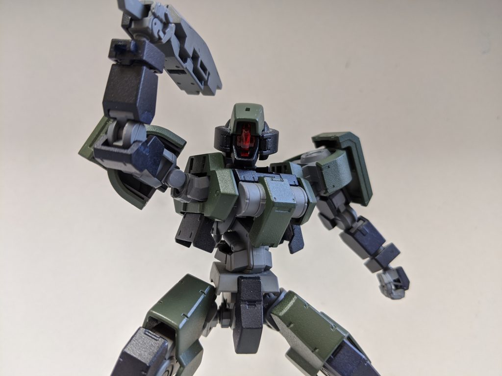 メインカメラがクリアパーツなのもポイント高し。