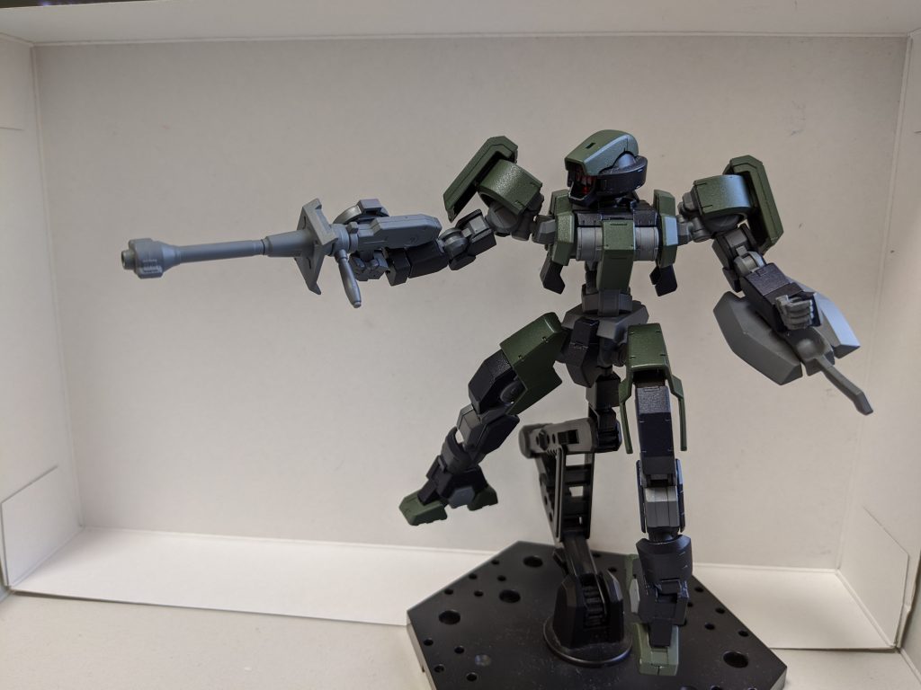 スタンドで浮かせて。