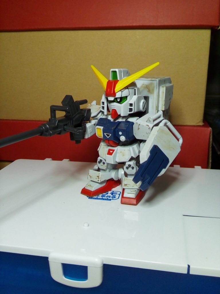 陸戦型タイプだと泥とか砂などの勝手なイメージが有りまして控えめに汚しました。