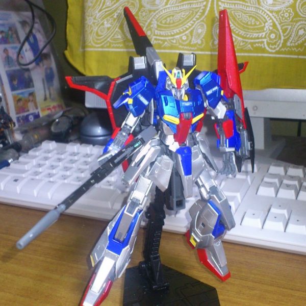 RGゼータガンダムをメタリックカラー塗装しました。