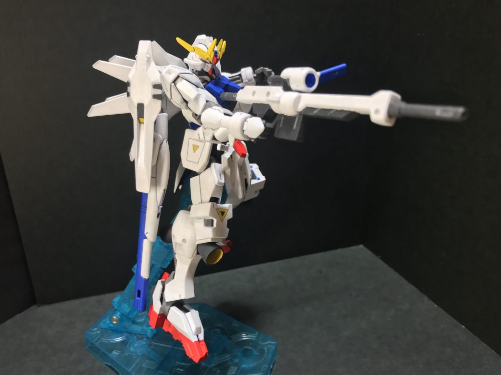 アクションショット その3
所々塗装がハゲていますがかっこいいですね!