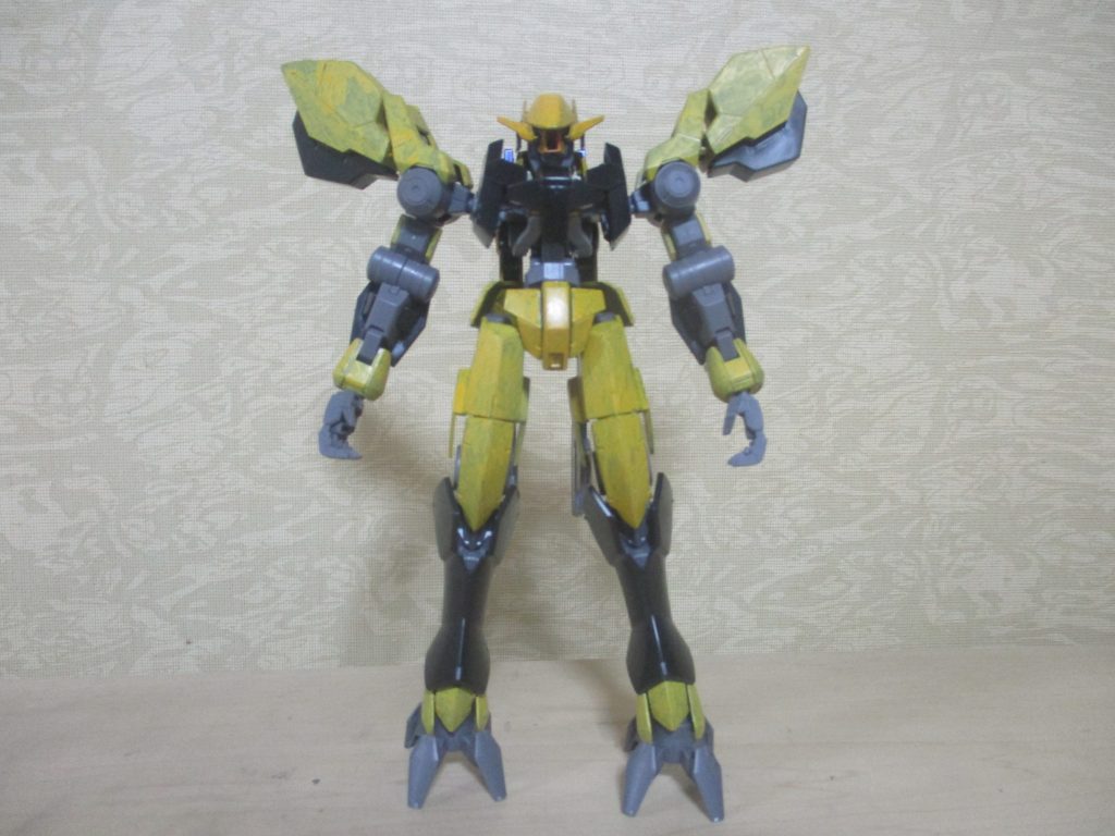 オマケ:グレイズ不知(シラズ)
グレイズアインの(ただの)リペイント。アイン・ダルトンの「中の人繋がり」(内田雄馬さん)で「東京喰種:re」の不知吟士(シラズ・ギンシ)のイメージカラーにしました(ガンダムアインがこの色になったのはそのためw)。