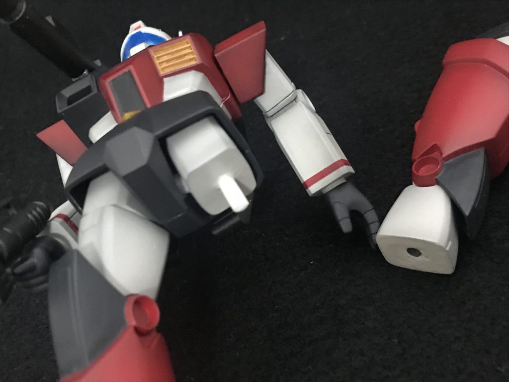 腿を切断して、ロール軸を作りました