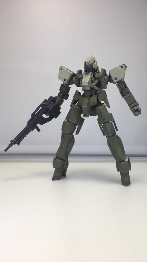 今回初めて汚し塗装・ドライブラシにチャレンジしました。