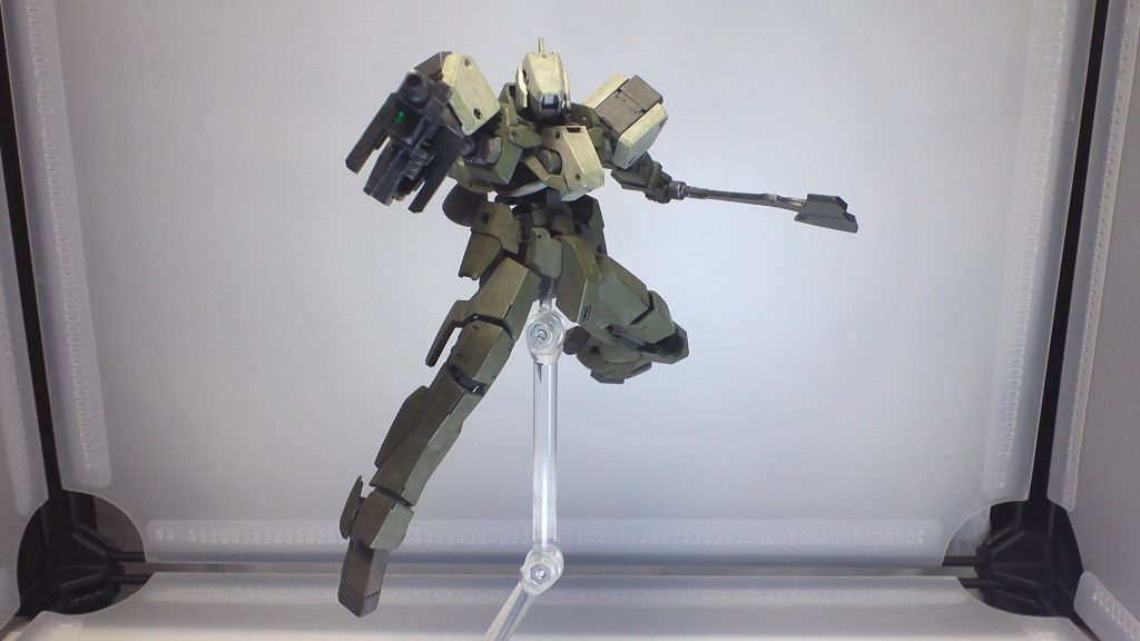 グレイズ改–2枚目/制作者：zu-ta