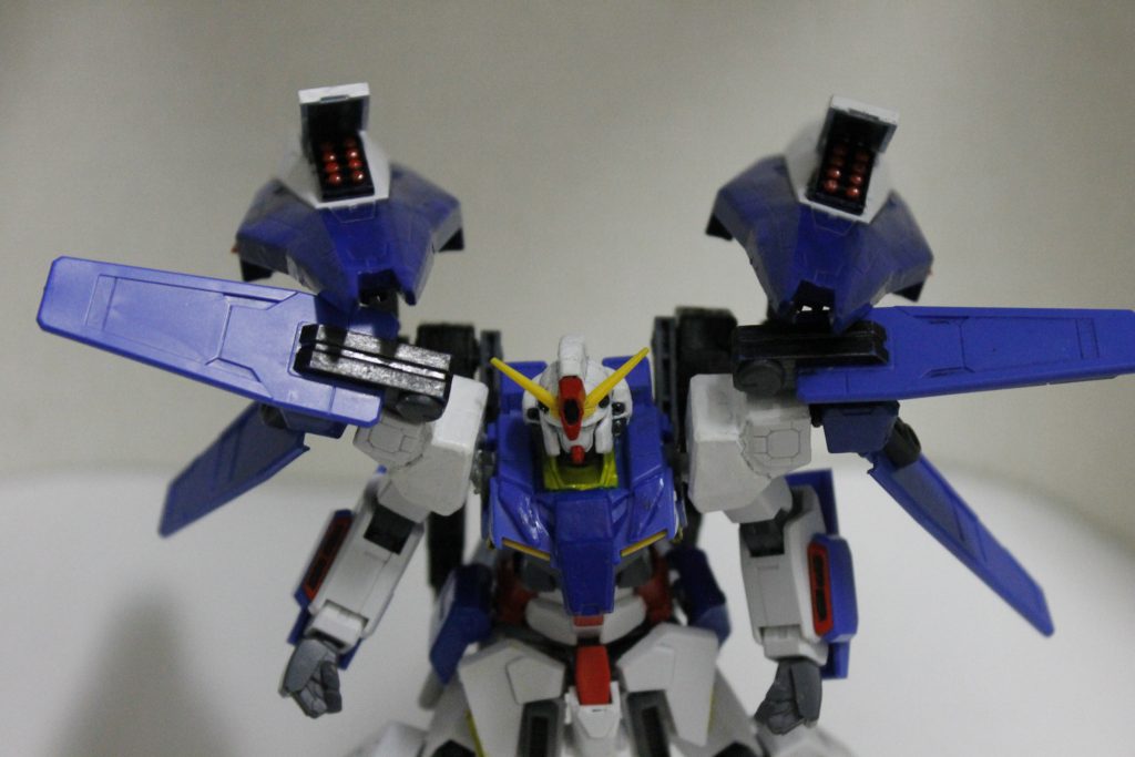 ミサイルランチャー
ビルドナックルズを削って組み込み、差し替えなしで展開できるようにしてます。