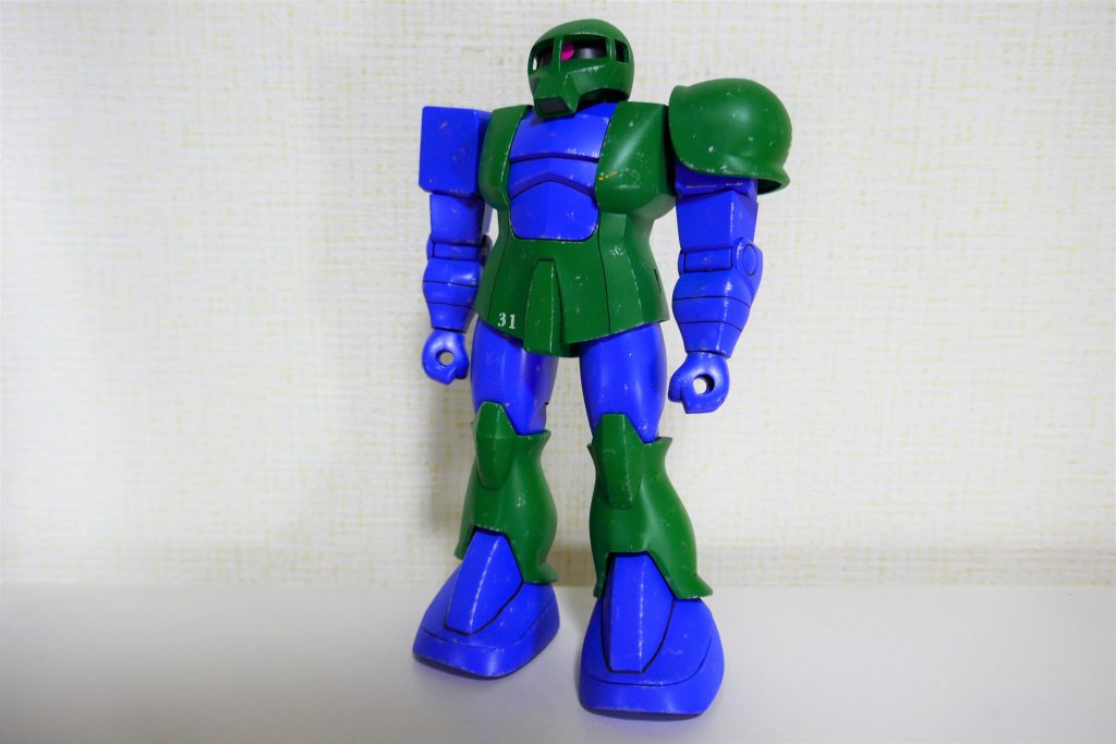 シンプルに合わせ目消しや塗装をしただけですが、丁寧に製作することを意識しました。
旧キットのボディラインがたまりませんｗ