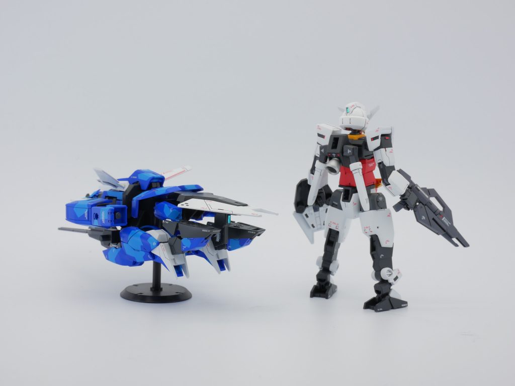 ▲アースアーマー&コアガンダムを後面から