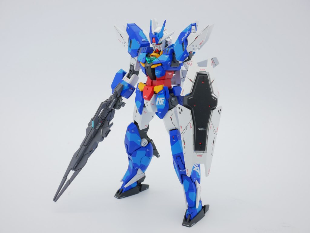 ▲アースリィガンダムを前面から