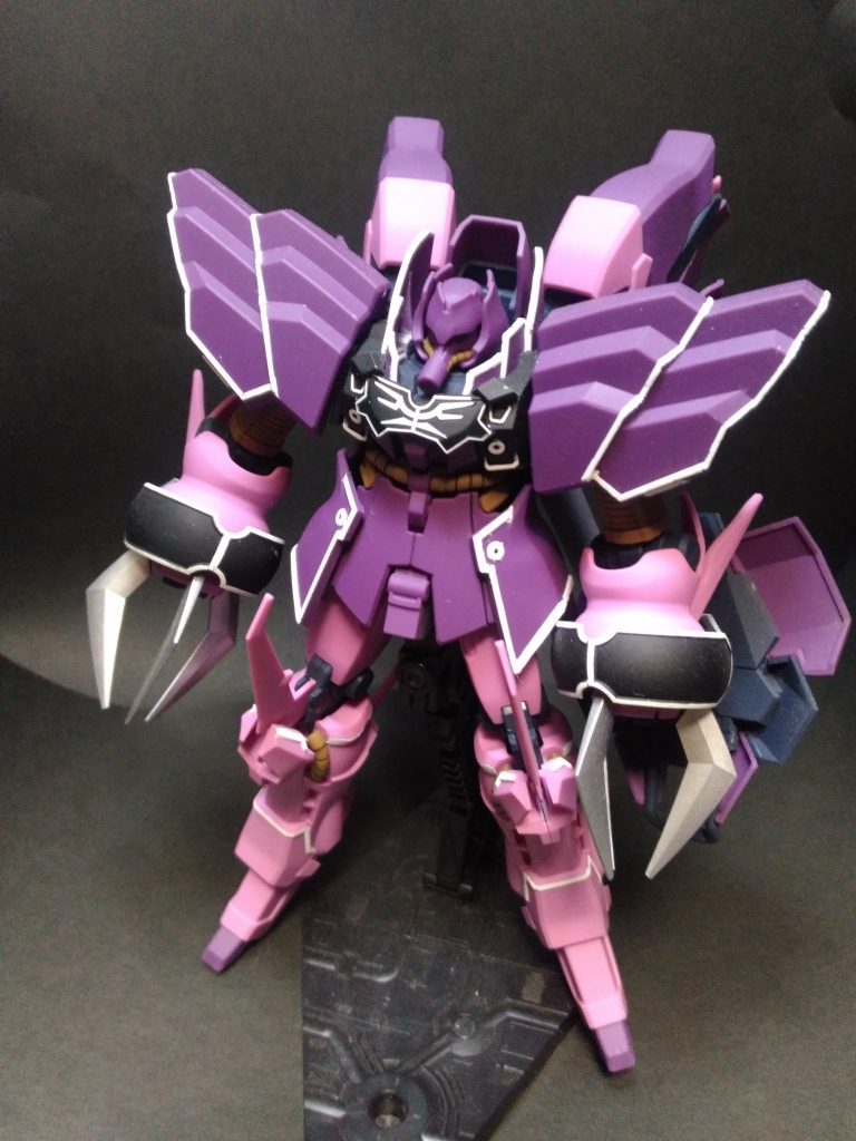 エングレービング以外は成形色仕上げです。