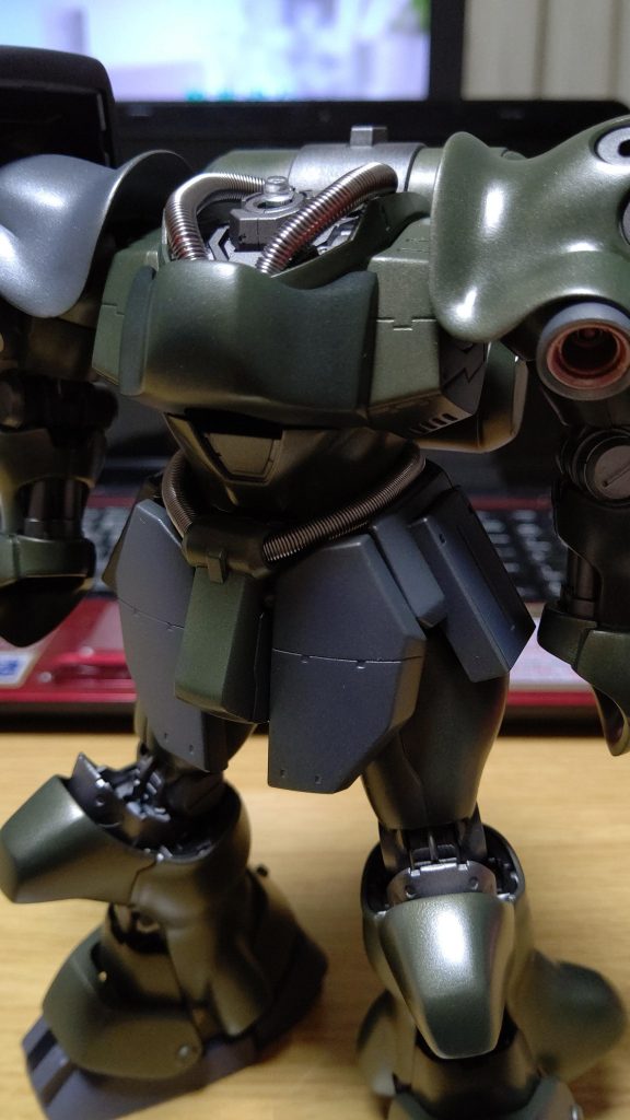 動力パイプにはニクロム線とワイヤーを使用。