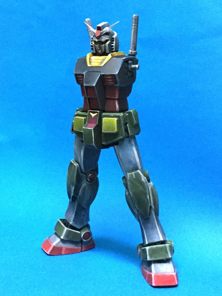 脚部を組んで塗りました